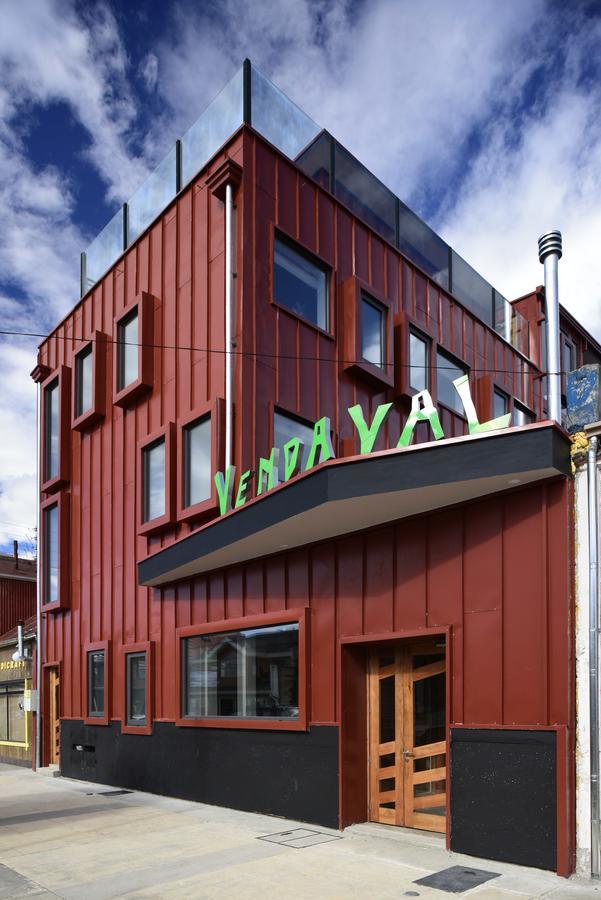 Hotel Vendaval プエルト・ナタレス エクステリア 写真